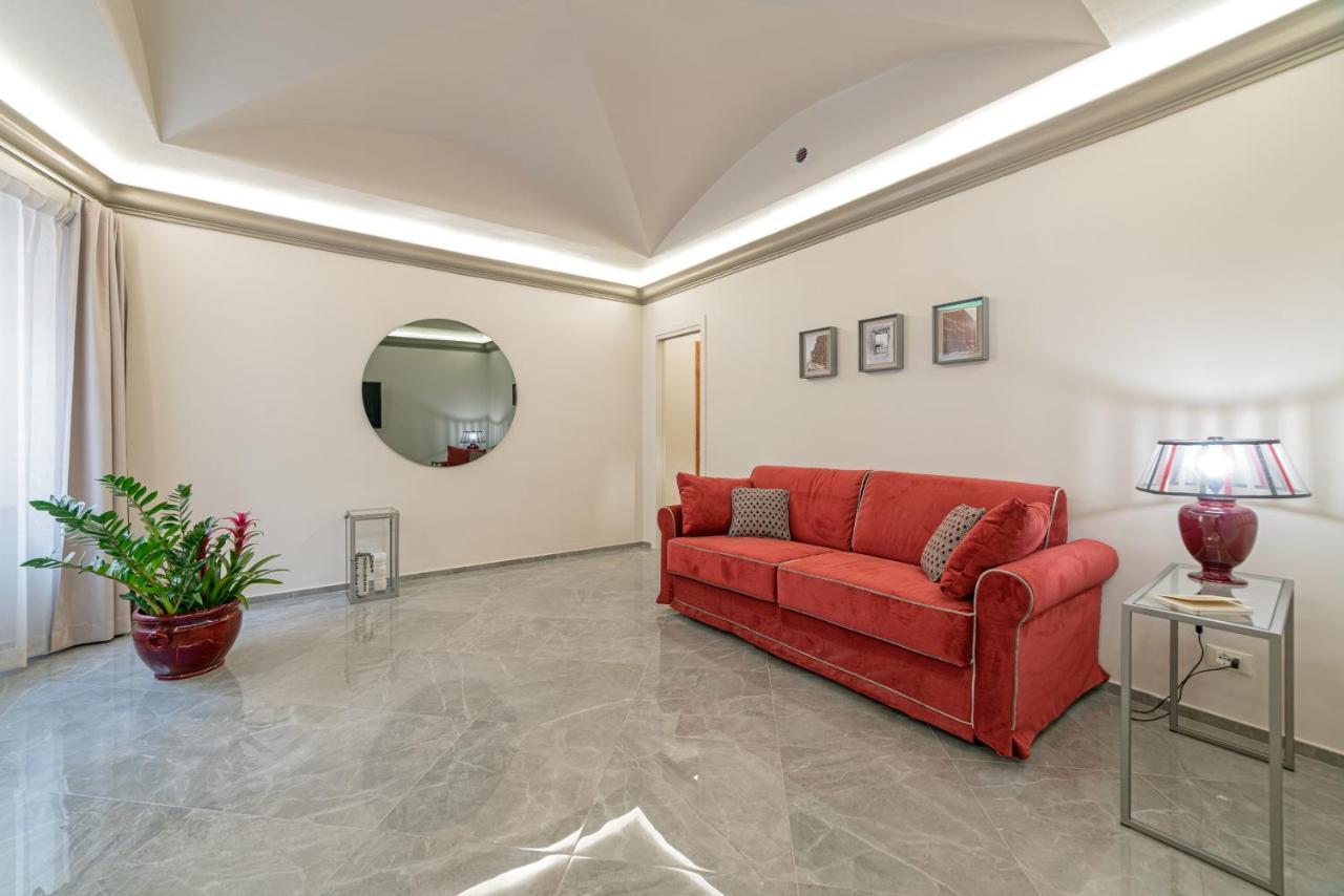 Bmga L Viapaola43 Palace Rome Bagian luar foto